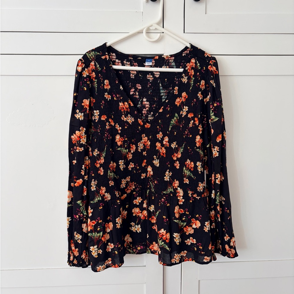 Old Navy Black Orange Floral V Neck Puff Smocked Blouse Size XXL